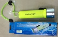 3032_Lampe Torche Etanche